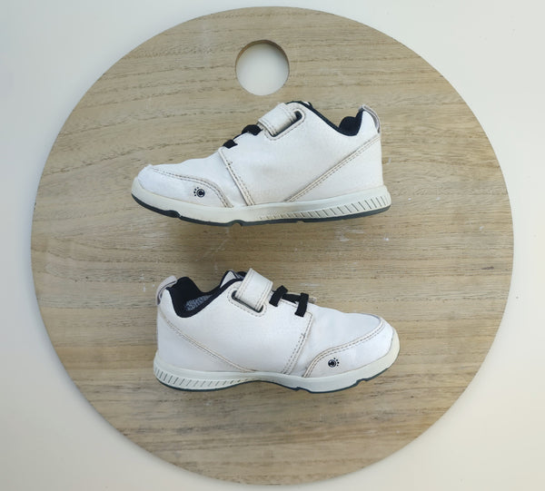 Baskets blanches Décathlon T.26