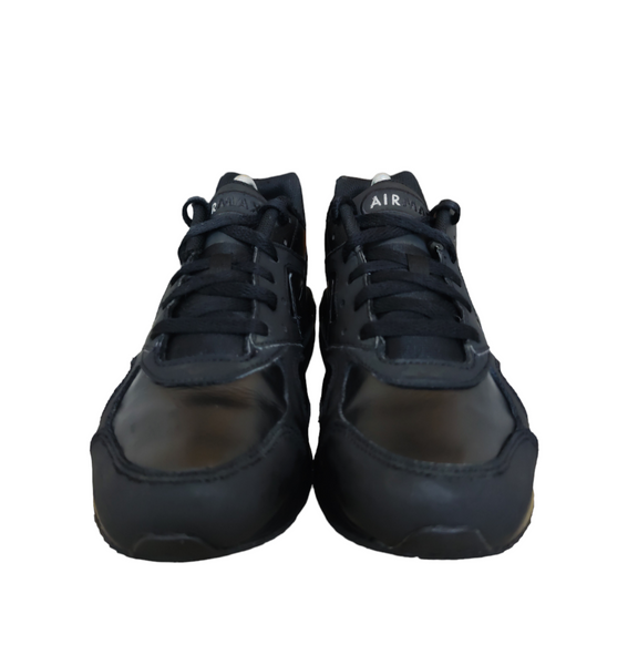 Nike Air Max Ivo Black T.39
