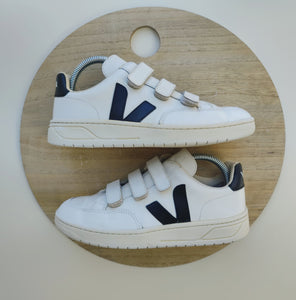 Veja V-LOCK White/Black T.37