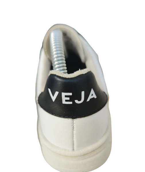 Veja V-LOCK White/Black T.37