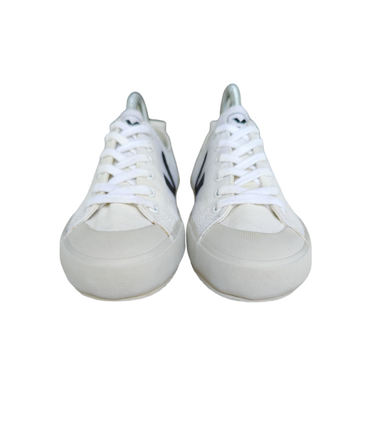 Veja Wata White/Black T.37