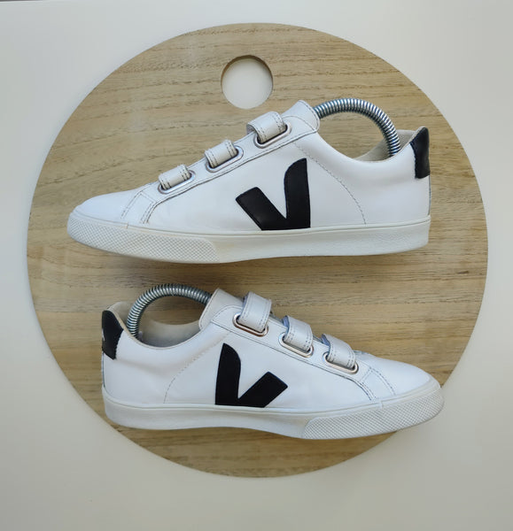 Veja Esplar White/Black à scratch T.37