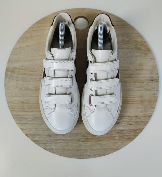 Veja Esplar White/Black à scratch T.37
