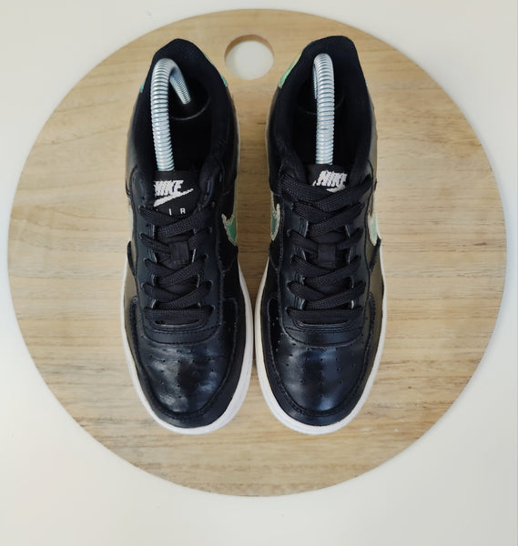 Nike Air Force One Low LV8 Iridescent Pixel Swoosh Black/White T.36.5