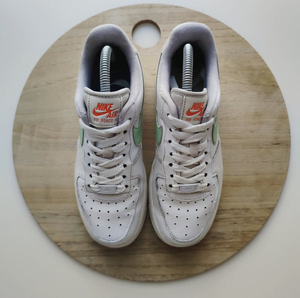 Nike Air Force One Low White/Green Glow T.37.5