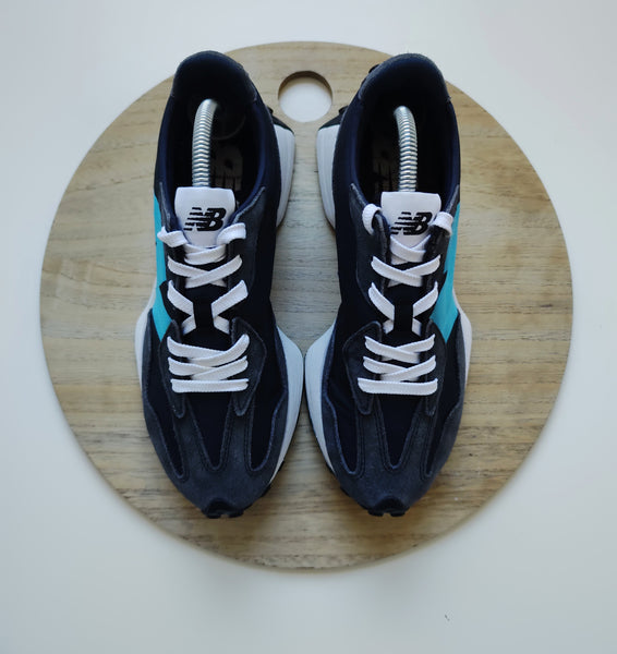 New Balance 327 Balance 327
Eclipse/Virtual Sky T.41.5