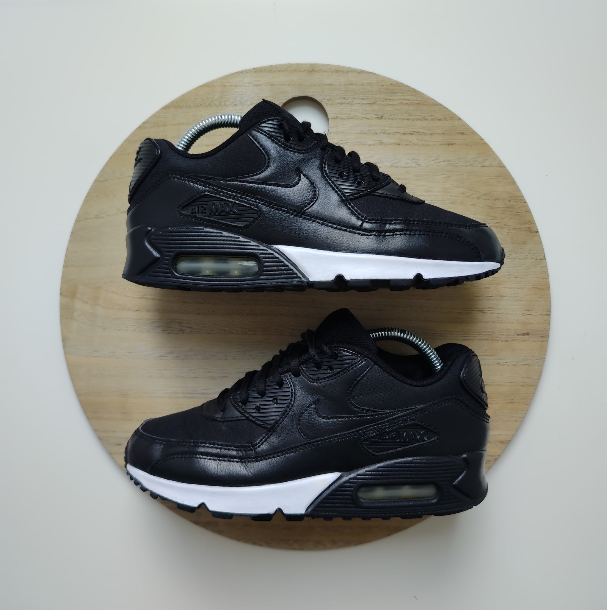 Nike Air Max 90 Black/Metallic T.38.5