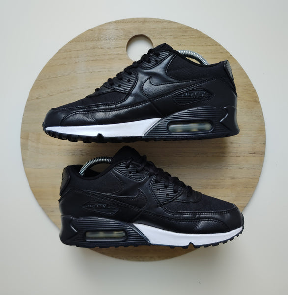 Nike Air Max 90 Black/Metallic T.38.5