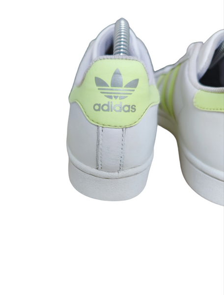Adidas Superstar White/Hi-Res Yellow/Metallic Silver T.37 1/3