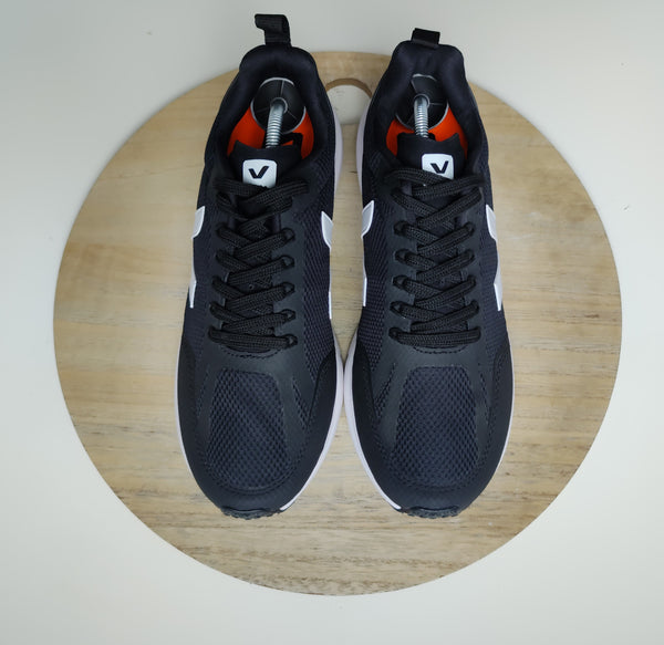 Veja Condor 2 Alveomesh Black/White T.41