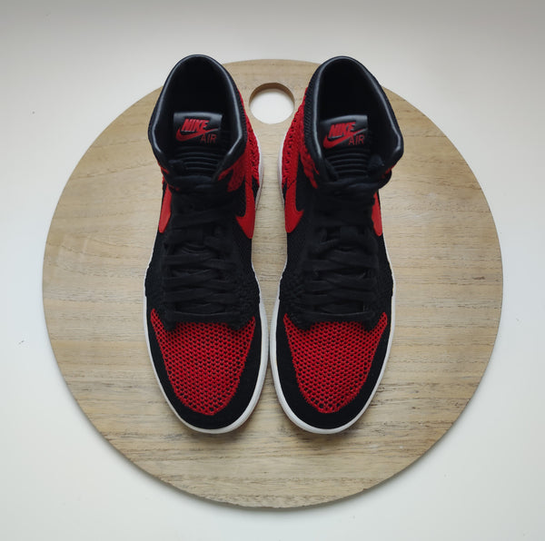 Nike Air Jordan 1 Retro High Flyknit Black/Varsity Red-White T.37.5
