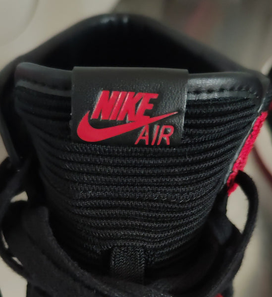 Nike Air Jordan 1 Retro High Flyknit Black/Varsity Red-White T.37.5
