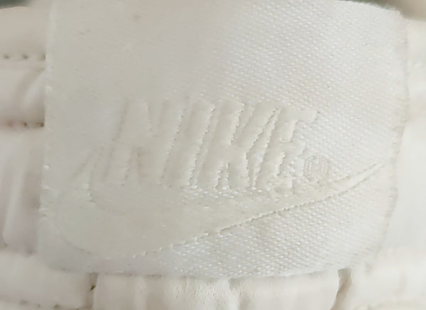 Nike Blazer Low Platform Summit White/Metallic Silver T.37.5