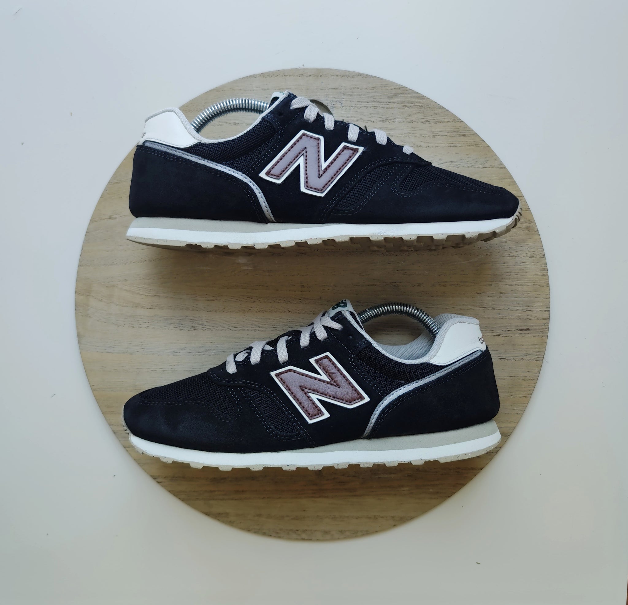 New Balance 373 Black Rich Oak Sea Salt T.41.5