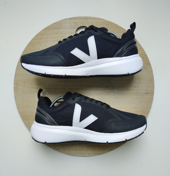 Veja Condor 2 Alveomesh Black/White T.41